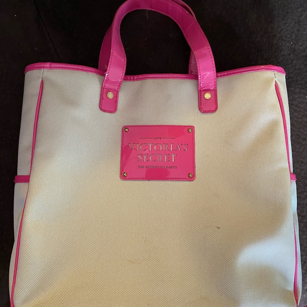 VICTORIA SECRET PREOWNED BAG
